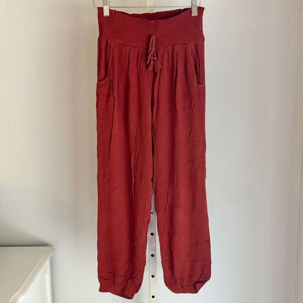 Kingston Grey Rust Orange Crinkle Elastic Waist Lounge Pants, Medium